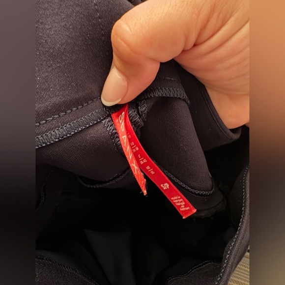 Spanx the perfect pant in navy size small - Picture 2 of 2